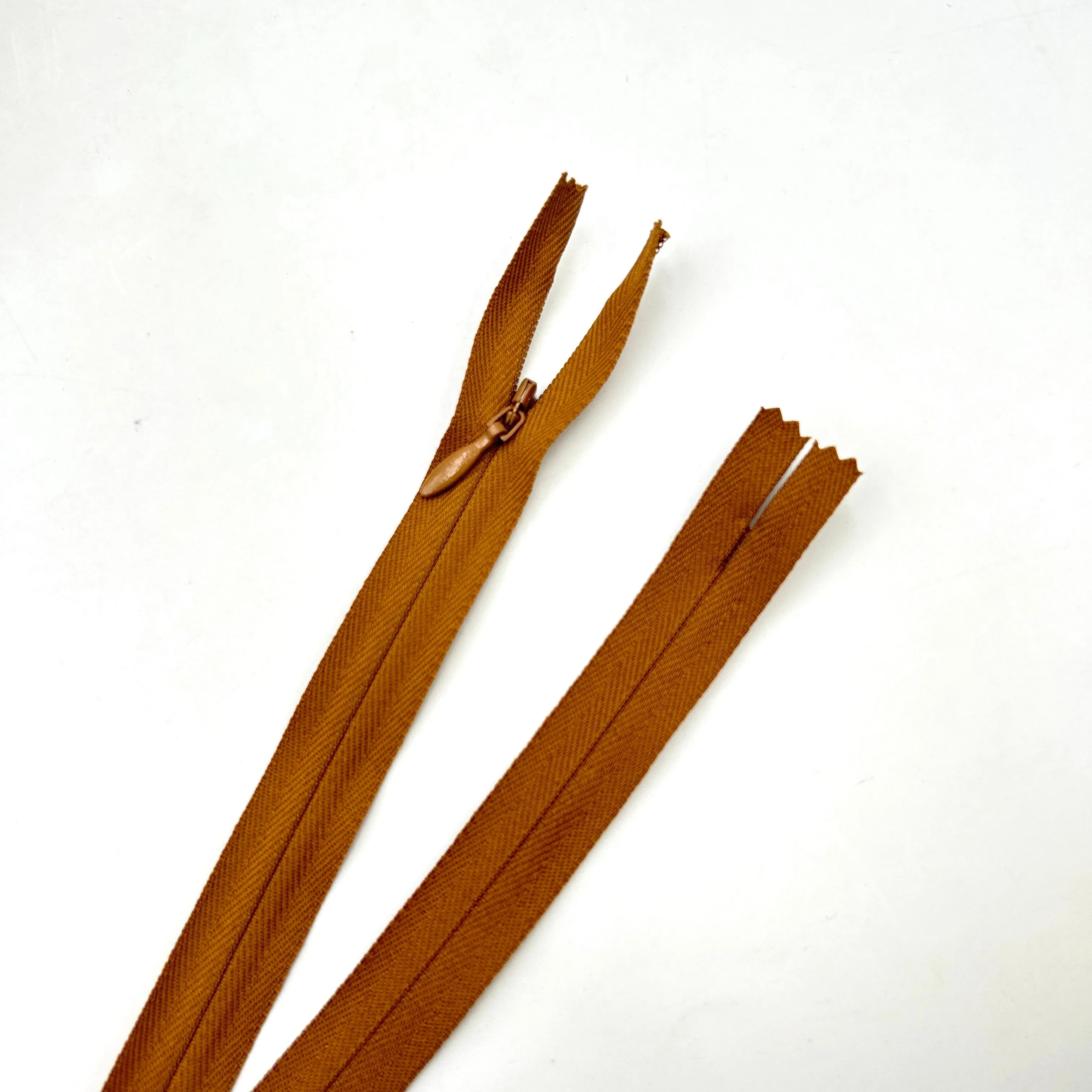 26" Invisible Zipper | YKK | Pick Your Color