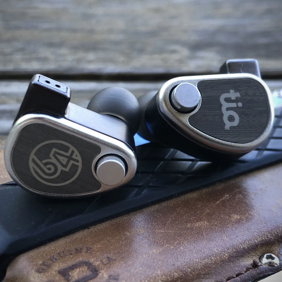 64 Audio - U12t