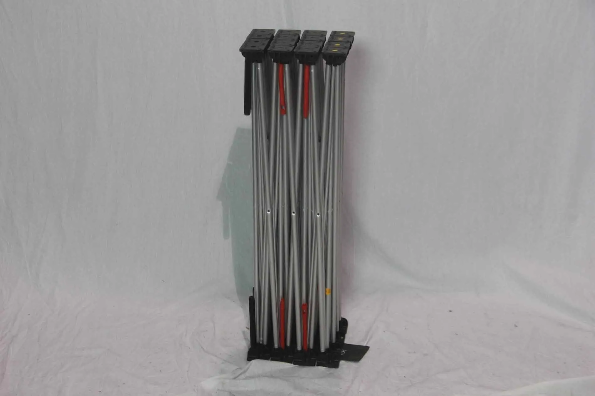 Abex Exposure 8' Straight Pop-up Frame - Used