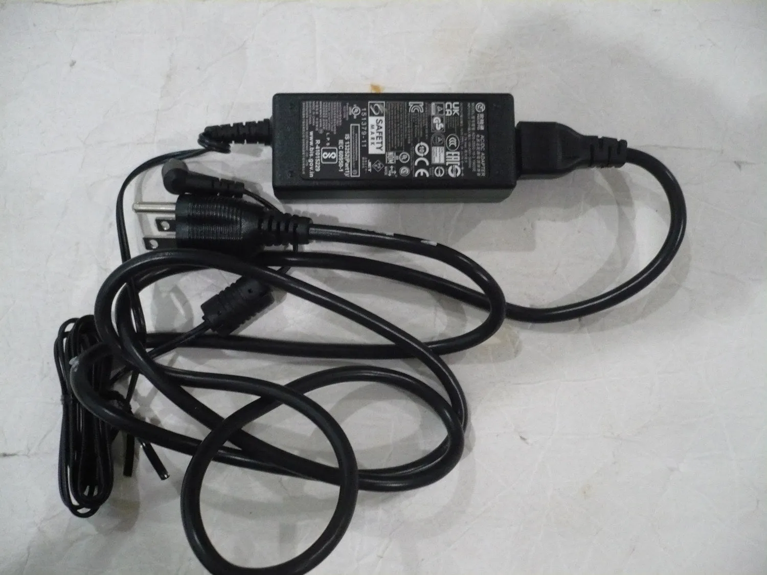 ACER SB220Q MONITOR AC ADAPTER (19V 1.3A) ADS-25SG-19-3