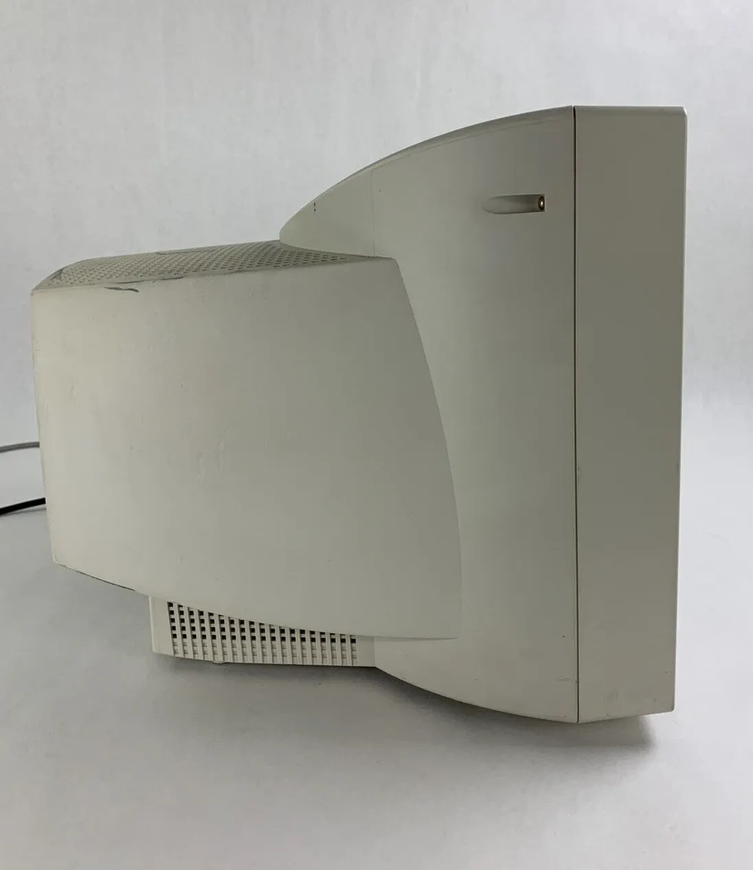 CTX VL700 White 17" VGA CRT Computer Monitor Retro Gaming Grade B No Stand
