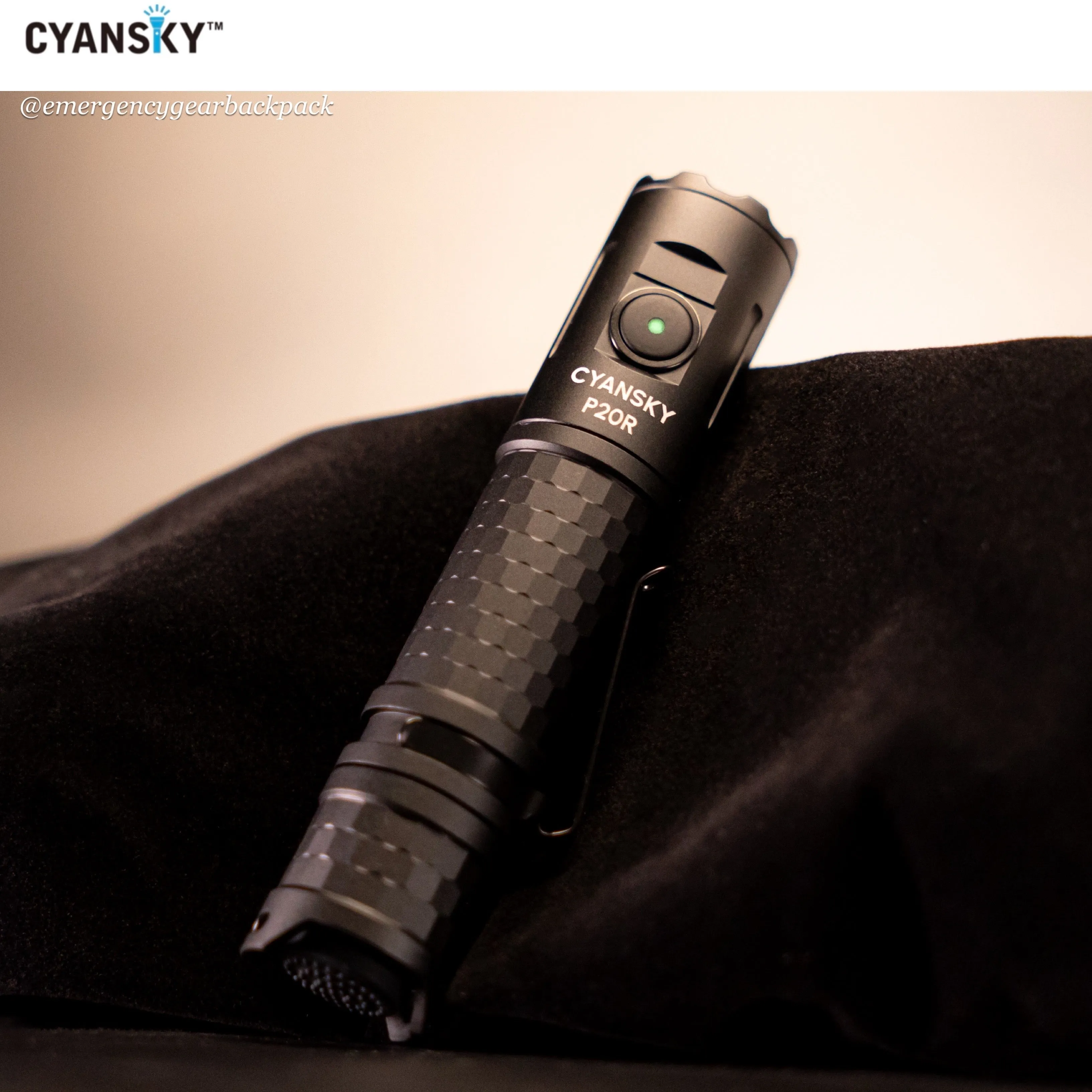 Cyansky P20R Portable Outdoor Flashlight 1900 Lumens 210M