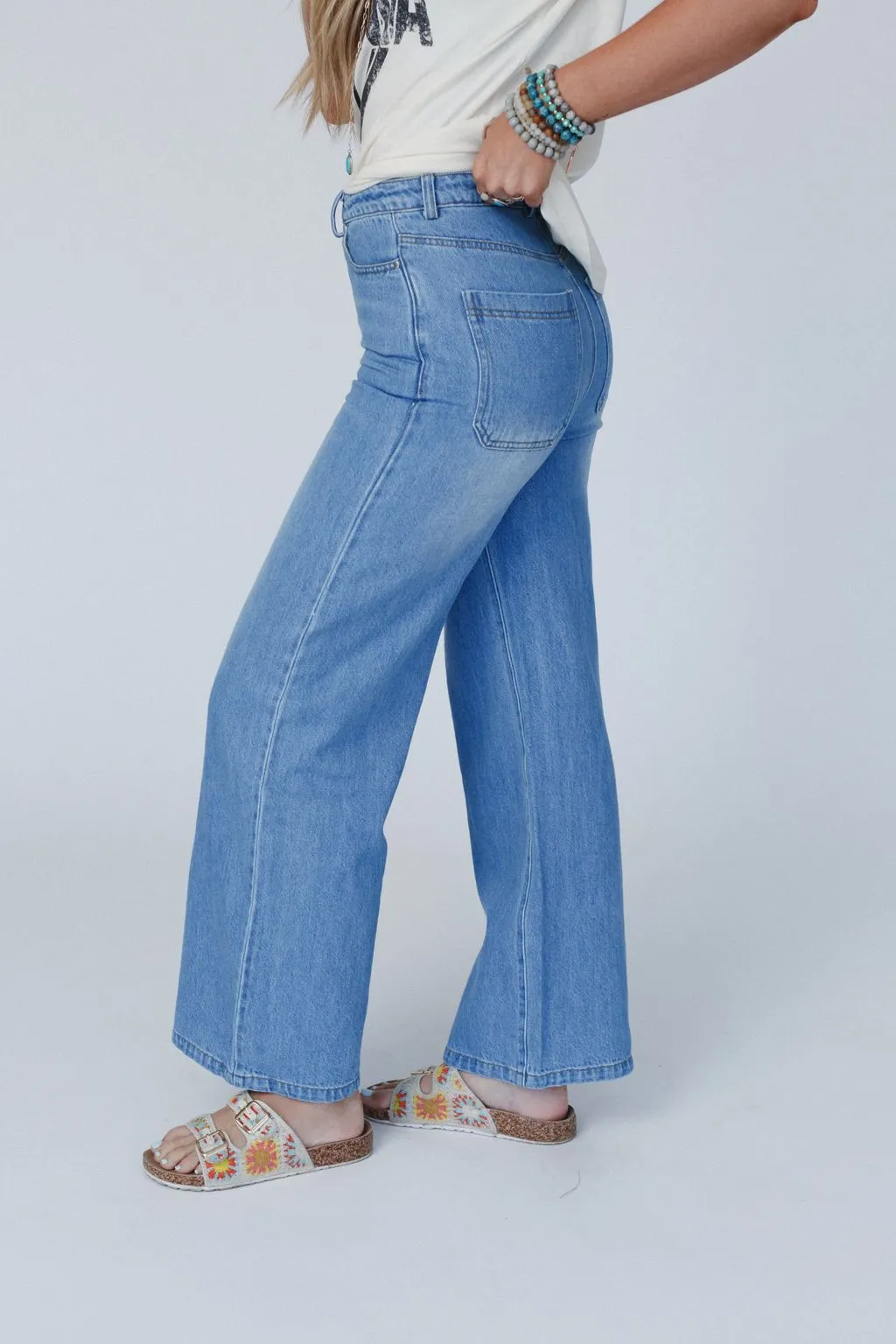Dory Wide Leg Jeans - Medium Wash