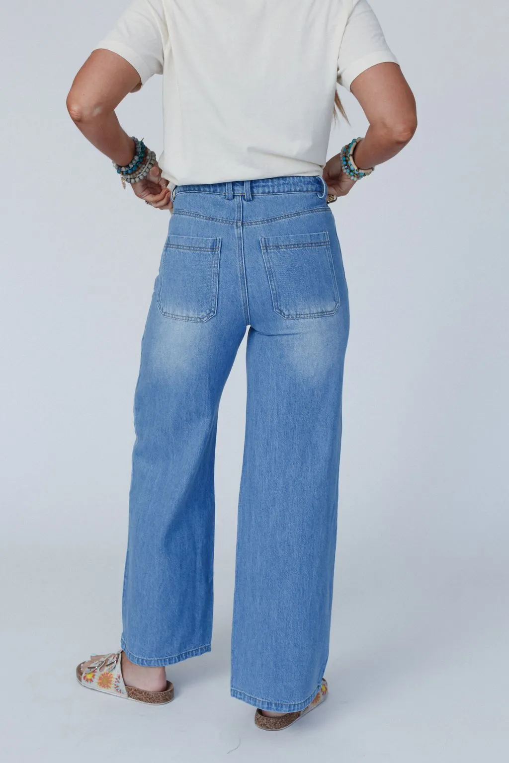 Dory Wide Leg Jeans - Medium Wash
