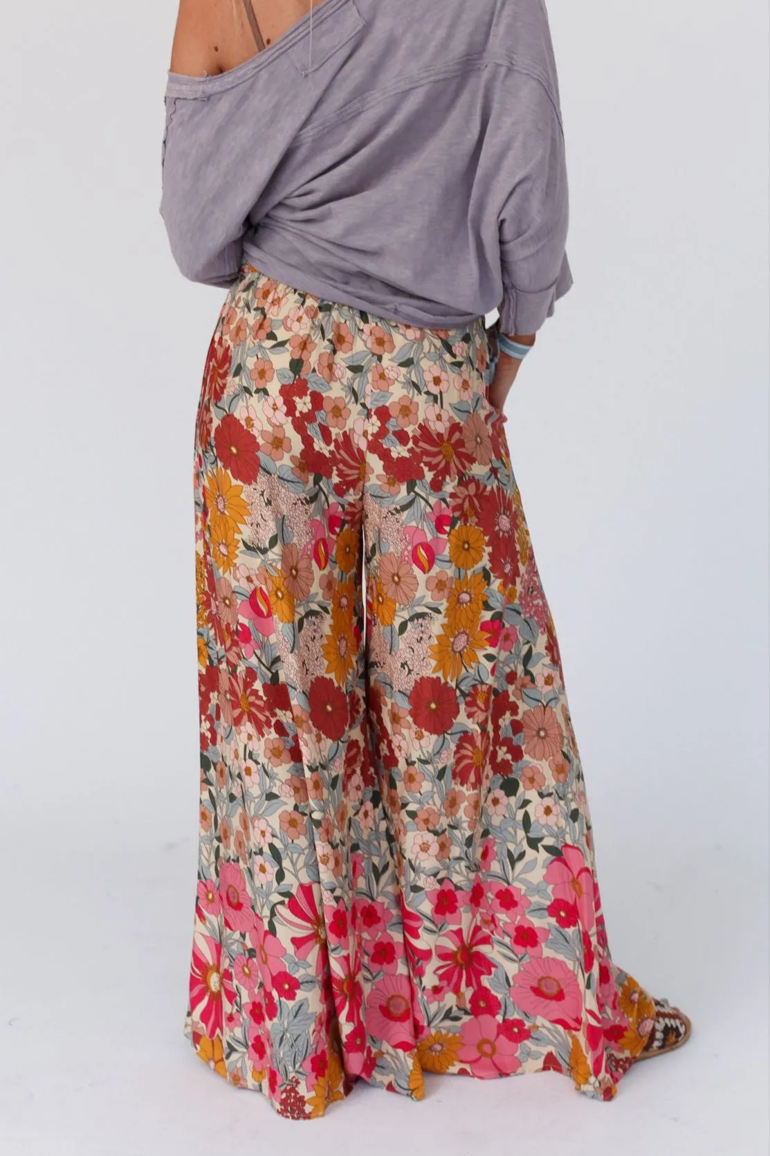 Groovy Gardens Wide Leg Pant - Pink