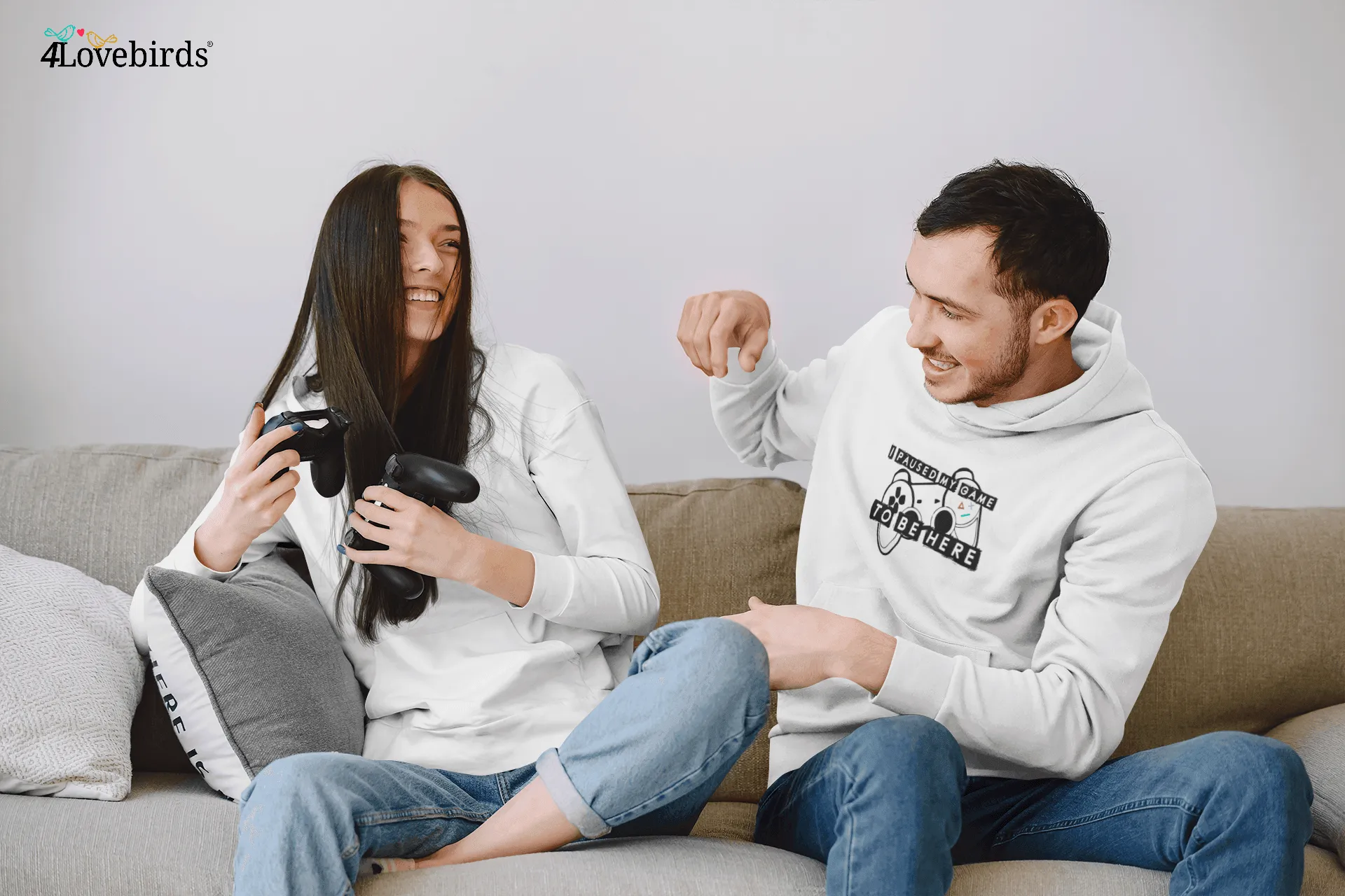 I Paused My Game To Be Here Hoodie, Gamer Sweatshirt, Funny Gaming Longsleeve, Mens Women Kids, Gamer Gift, Gaming Present, Gift for Him
