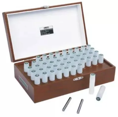 Insize (6-6.5MM) 51 Pin Gauge Set 4166-6D, DIN 2267 Grade 1 HRC62-65,  - 1 μm