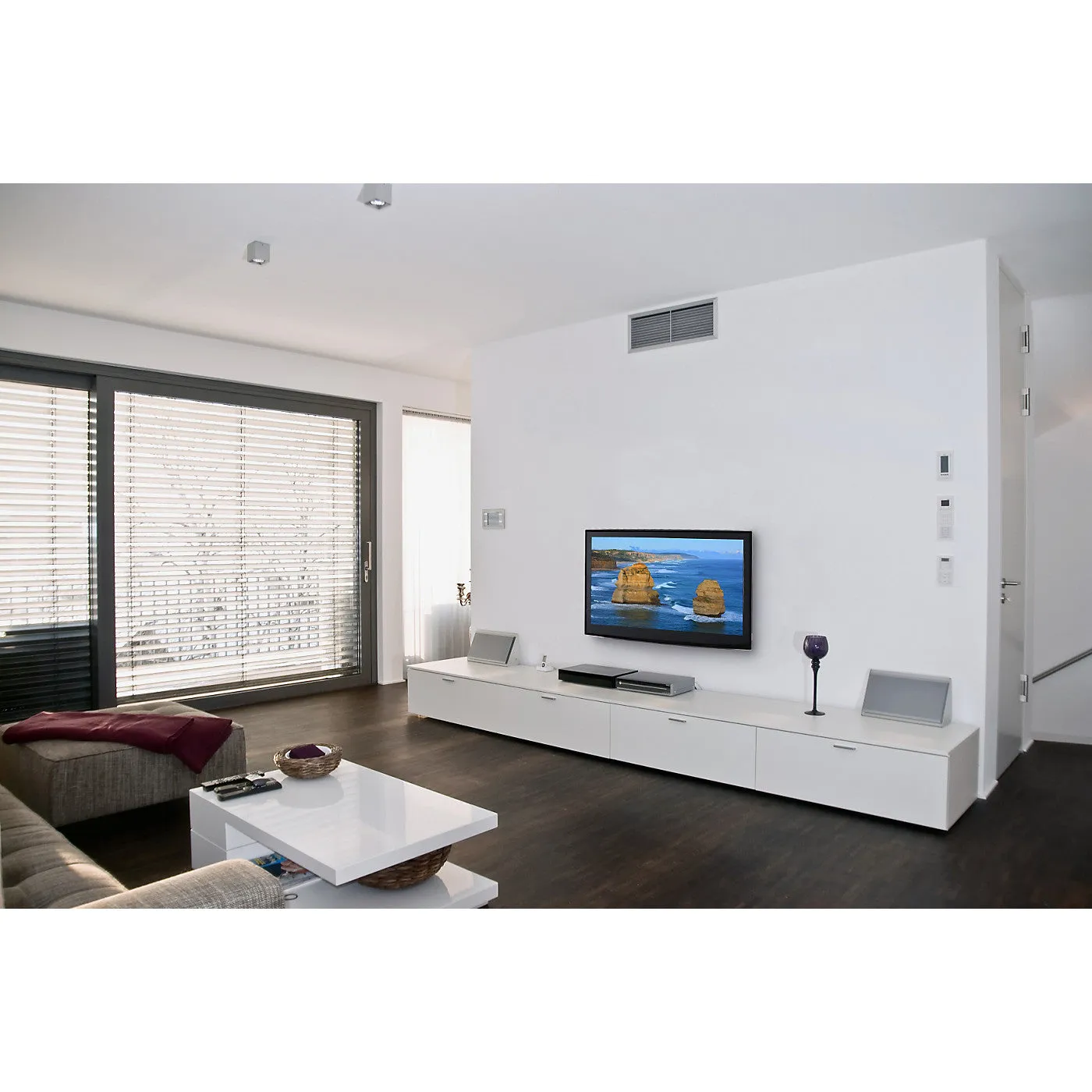 Peerless SFX650P Universal Flat Wall Mount 37-75" Displays