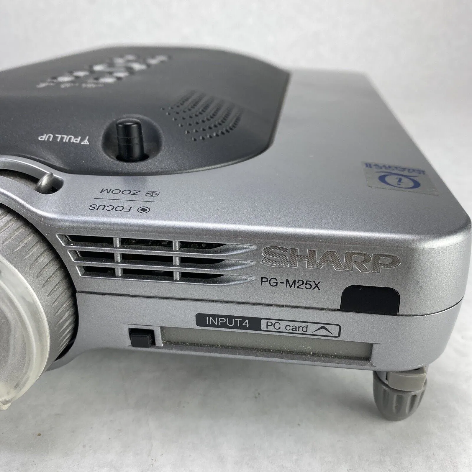 Sharp PG-M25X Notevision DLP Portable XGA Projector 1900 Lumens No Remote