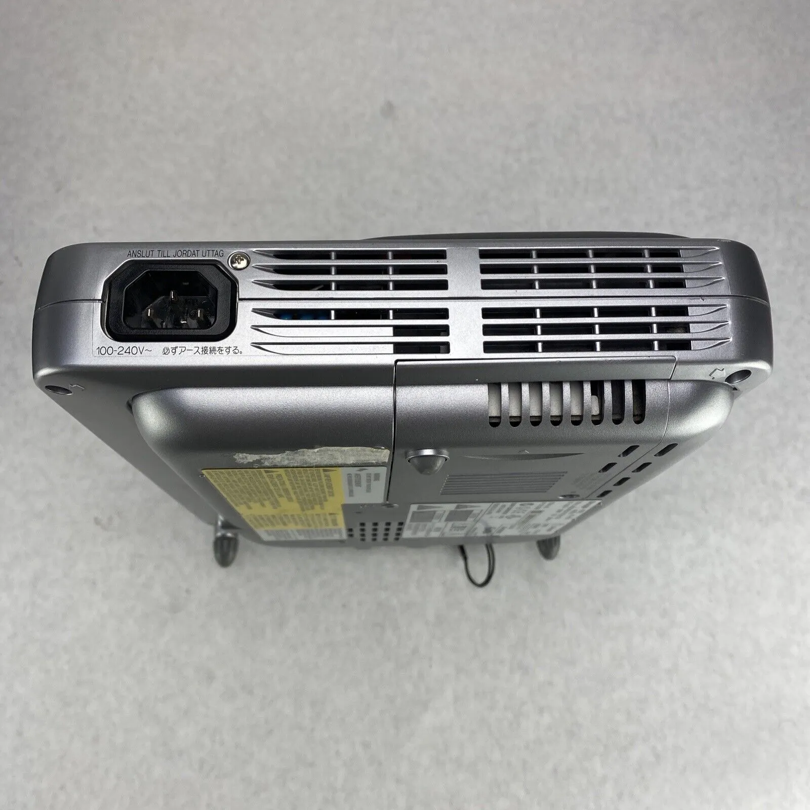 Sharp PG-M25X Notevision DLP Portable XGA Projector 1900 Lumens No Remote