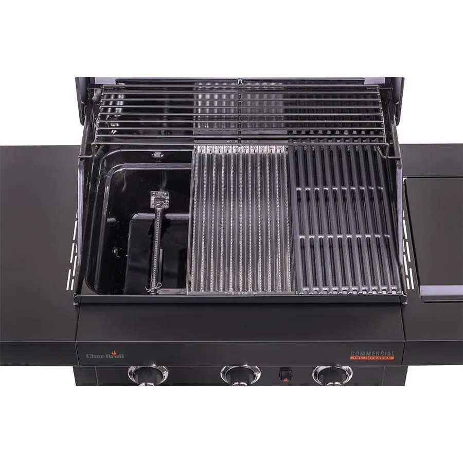 The Char-Broil COMMERCIAL SERIES™ TRU-INFRARED™ 3-BURNER GAS GRILL - Black