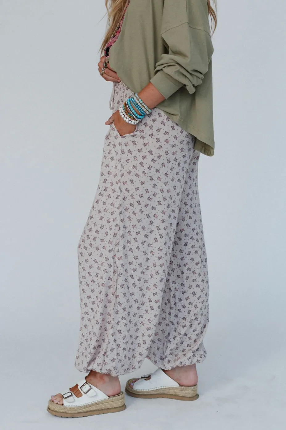 The Nest Emberlyn Wide Leg Cinched Pants - Taupe