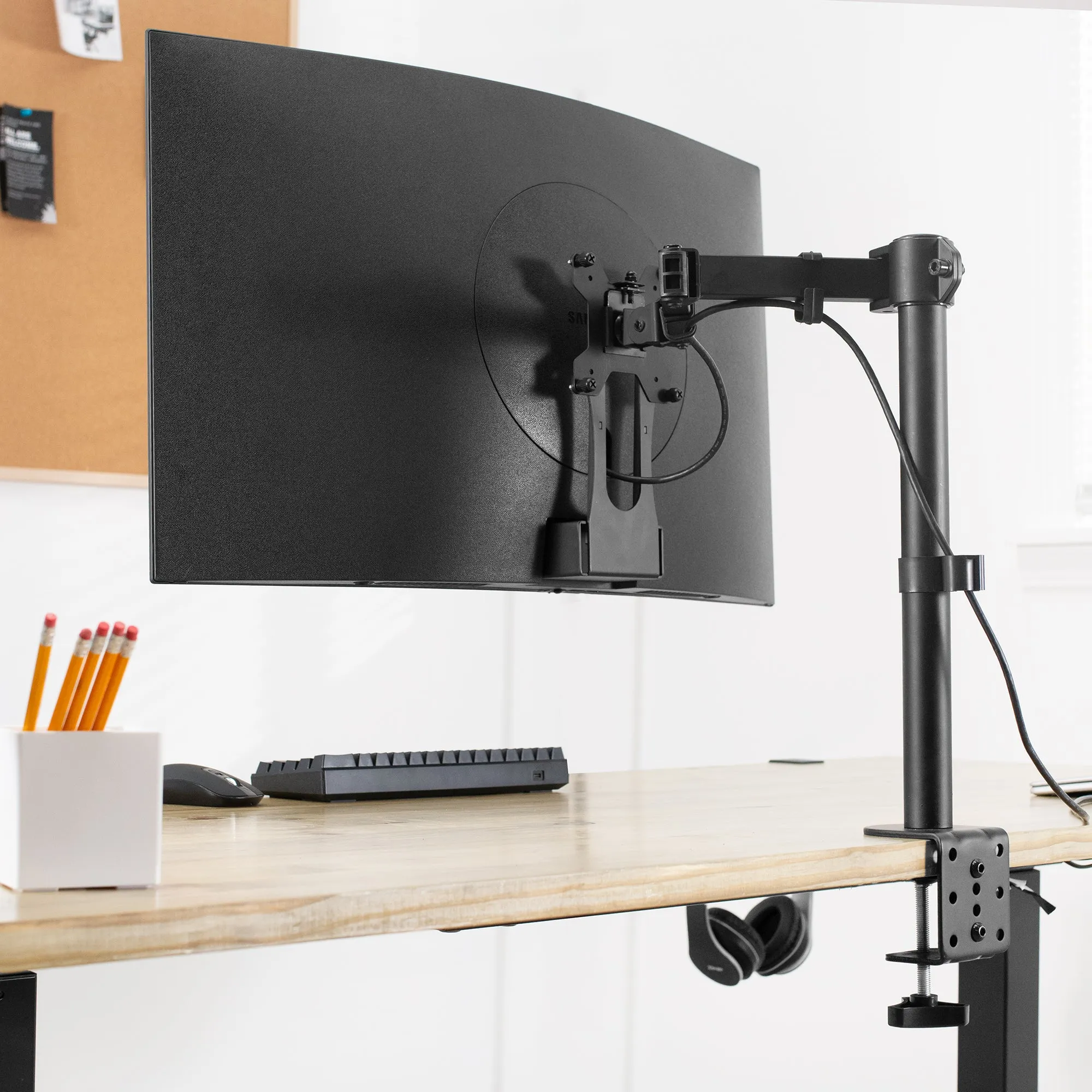 VESA Adapter for Compatible Samsung Monitors